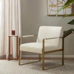 Brand new 🥰 Jayco Cream Accent Chair By Martha Stewart 💯