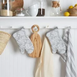 Deals 💯 Martha Stewart Floral Vine Oven Mitt Set, 2 Piece - 7"x13" ✨