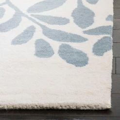 Top 10 ✔️ Martha Stewart By SAFAVIEH Leaf Stamp Wool Rug Dune 🥰 -Martha Stewart Sales unnamed file 761