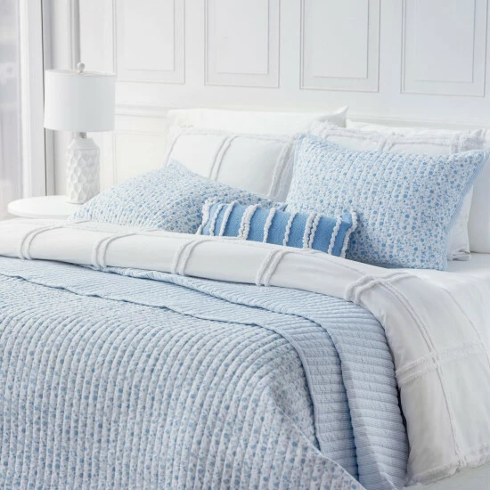 Coupon ๐ Martha Stewart Leigh Floral 3 Piece Quilt Set Blue ๐งจ 3 Coupon ๐ Martha Stewart Leigh Floral 3 Piece Quilt Set Blue ๐งจ - Image 3